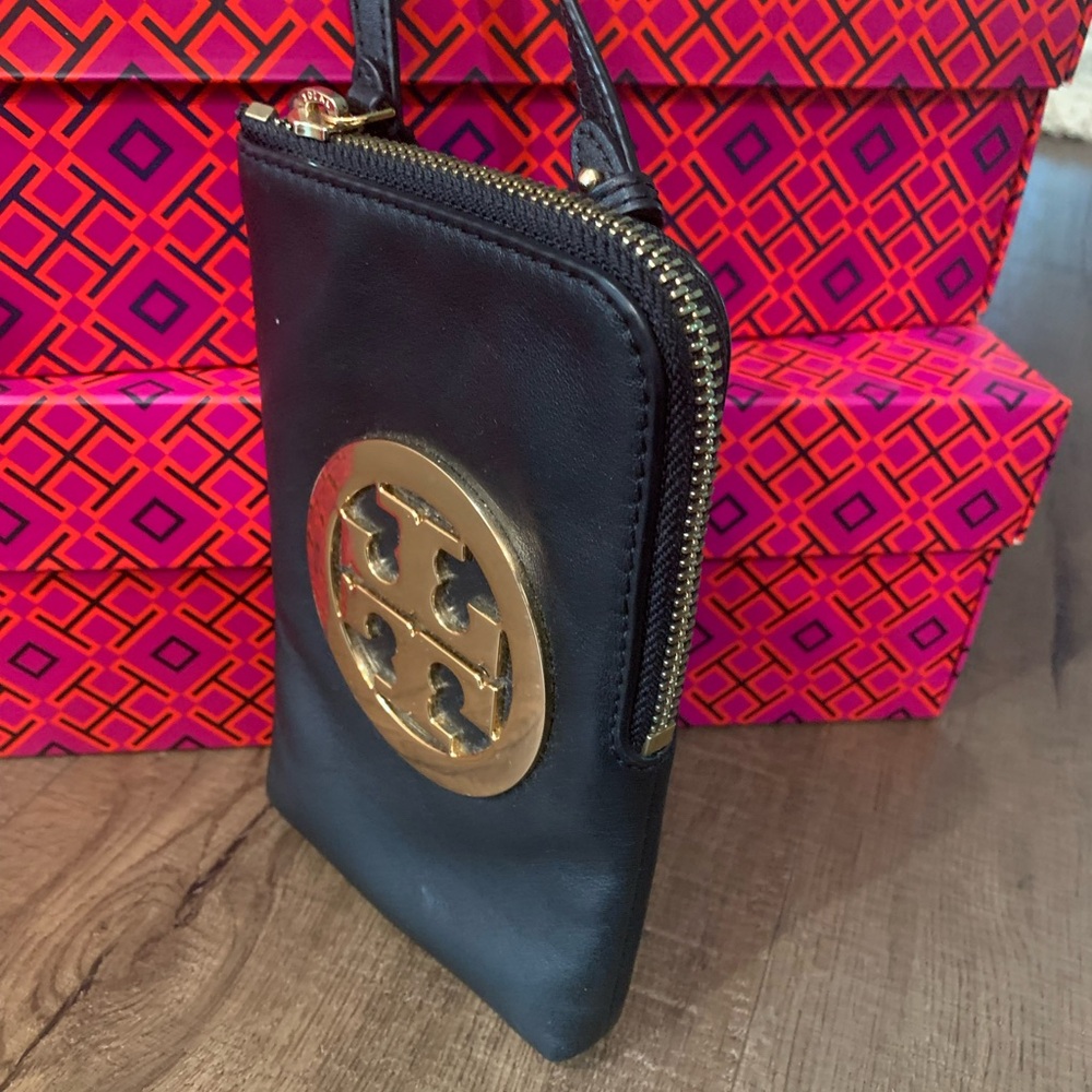 Tory Burch Black and Gold Wristlet/strap bag
